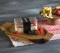 Mixed Fruit Cupcakes