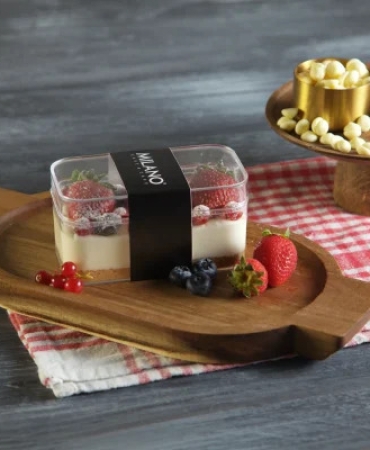 Mixed Fruit Cupcakes